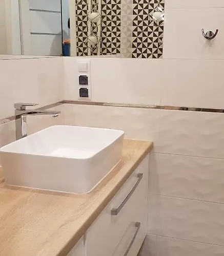 Premium צ'סטוצ'ובה